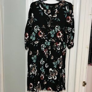 Torrid Black Floral 3/4 Sleeve Dress